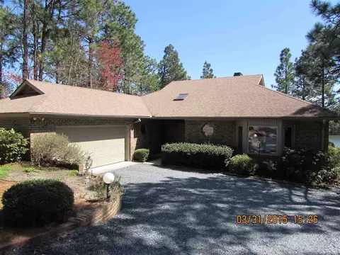 138 Firetree Ln, West End, NC 27376 photo 1