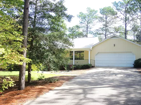 90 E Mcdonald, Pinehurst, NC 28374 photo 5