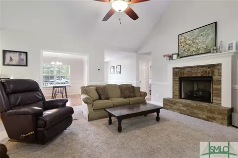 108 Riley Ct, Springfield, GA 31329 photo 8