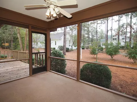 2 Canterbury Ln, Pinehurst, NC 28374 photo 9
