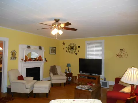 109 High St, Hamlet, NC 28345 photo 3