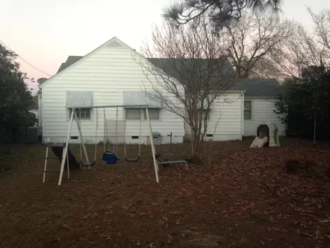 205 Rollins Ave, Hamlet, NC 28345 photo 13