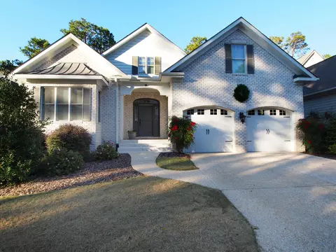 18 Dungarvan Ln, Pinehurst, NC 28374 photo 1