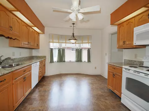 125 Mockingbird Ct, Pinehurst, NC 28374 photo 6