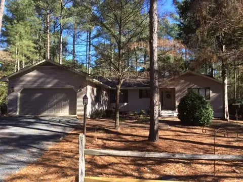 150 Pinyon Cir, Pinehurst, NC 28374 photo 1