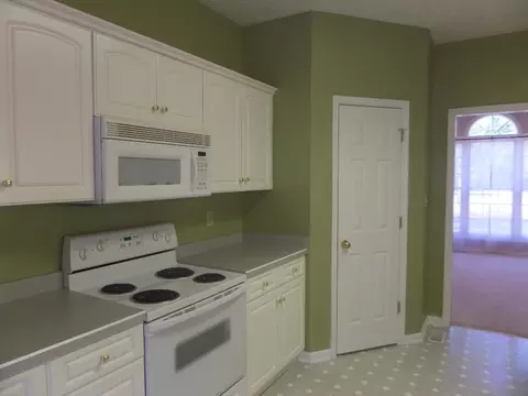6 Lochmoor Ct, Pinehurst, NC 28374 photo 4