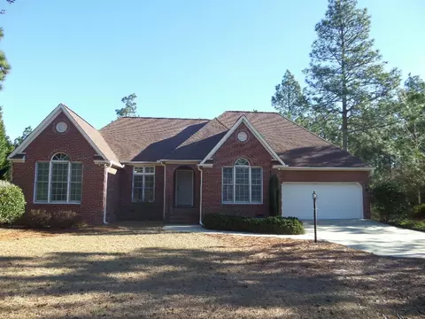 6 Lochmoor Ct, Pinehurst, NC 28374 photo 1