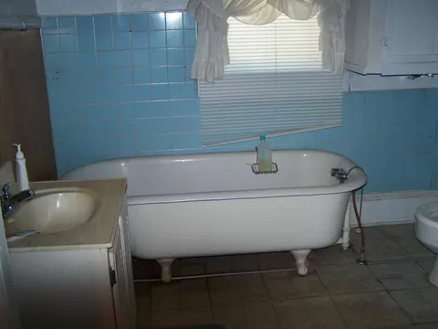 601 Pine St, Hamlet, NC 28345 photo 11
