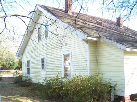 601 Pine St, Hamlet, NC 28345 photo 3