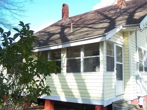 601 Pine St, Hamlet, NC 28345 photo 2
