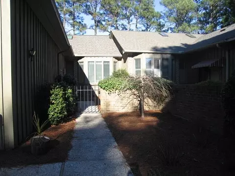 125 Safford Dr, Pinehurst, NC 28374 photo 2
