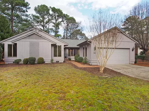 20 Canterbury Cir, Pinehurst, NC 28374 photo 1