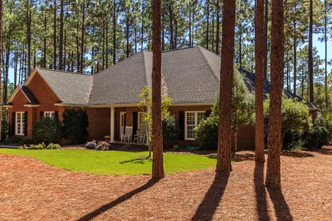 82 Kilbride Dr, Pinehurst, NC 28374 photo 1