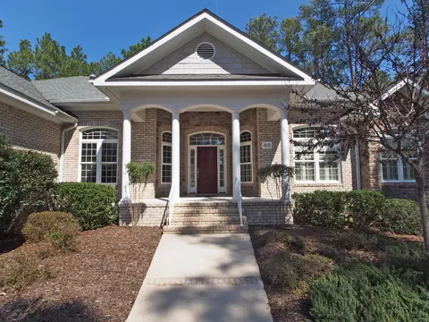 60 Glasgow Dr, Pinehurst, NC 28374 photo 2