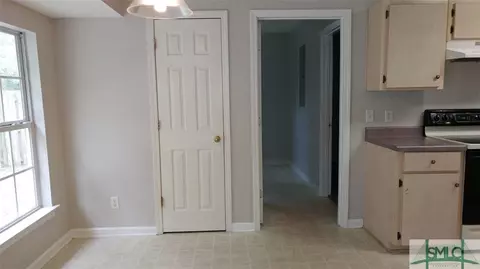 94 Ridgecrest St, Pooler, GA 31322 photo 6