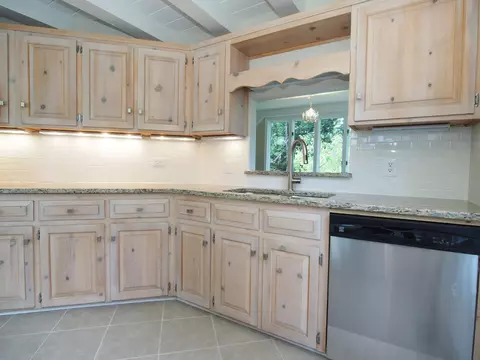 150 Firetree Ln, West End, NC 27376 photo 7