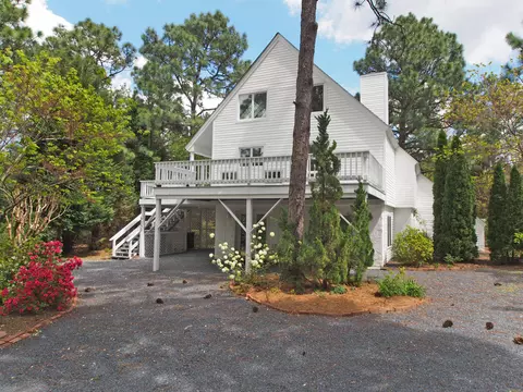 150 Firetree Ln, West End, NC 27376 photo 1