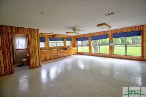 405 S Cedar St, Springfield, GA 31329 photo 9