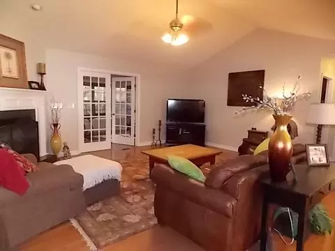 114 Pinecone Ct, West End, NC 27376 photo 6