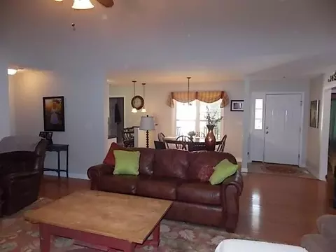 114 Pinecone Ct, West End, NC 27376 photo 5
