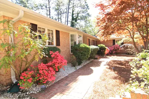 10 Mcleod Rd, Pinehurst, NC 28374 photo 1