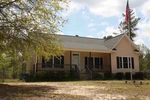 230 Chalk Rd, Hamlet, NC 28345 photo 1