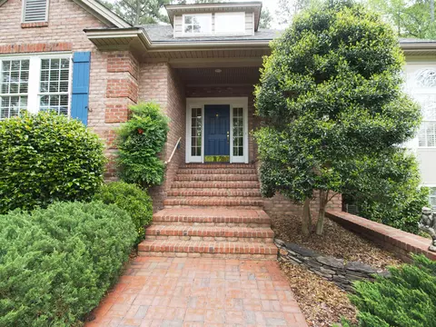 520 Longleaf Dr, West End, NC 27376 photo 2