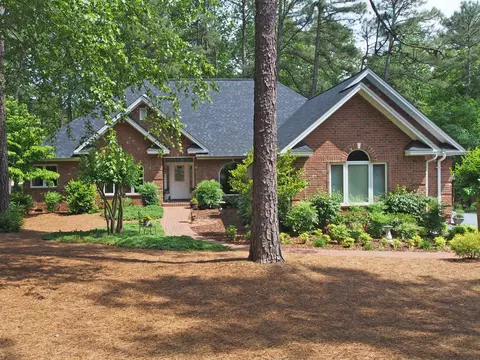 22 Oxton Cir, Pinehurst, NC 28374 photo 1