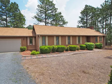 9 W Fur Ct, Pinehurst, NC 28374 photo 1