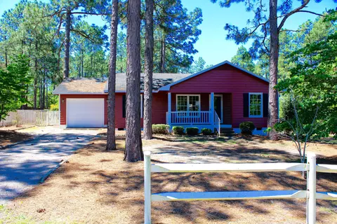 10 E Sawmill Rd, Pinehurst, NC 28374 photo 1