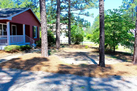 10 E Sawmill Rd, Pinehurst, NC 28374 photo 3