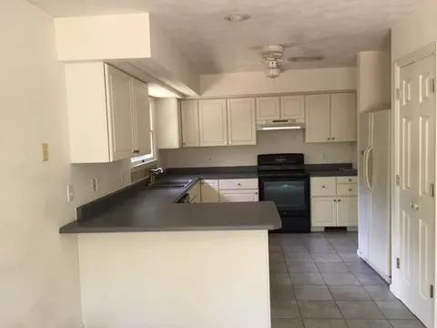 12 Monmouth Ct, Pinehurst, NC 28374 photo 3
