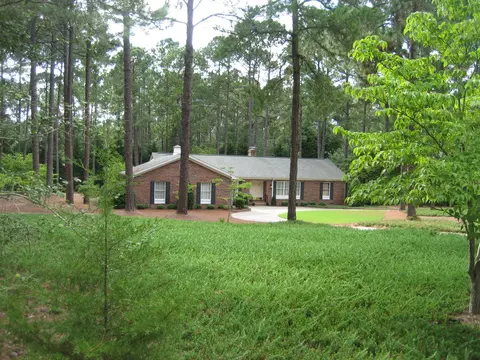 1 Travis Ln, Pinehurst, NC 28374 photo 2