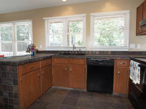 235 Spring Lake Dr, Pinehurst, NC 28374 photo 6