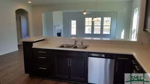 52 Melody Dr, Pooler, GA 31322 photo 5