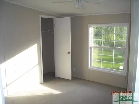 216 Douglas Rd, Springfield, GA 31329 photo 5