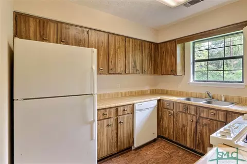 106 Hatch St, Springfield, GA 31329 photo 7