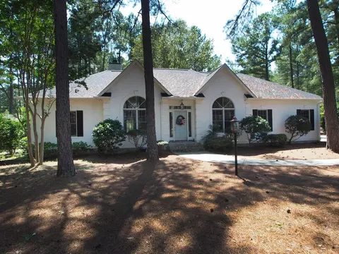 67 Glasgow Dr, Pinehurst, NC 28374 photo 1