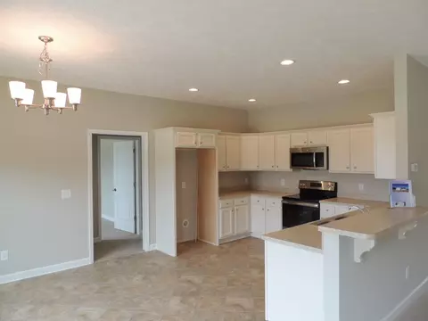 575 W Denny Ave, Pinebluff, NC 28373 photo 4