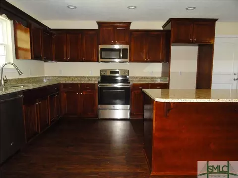 107 Amelia Ct, Guyton, GA 31312 photo 2