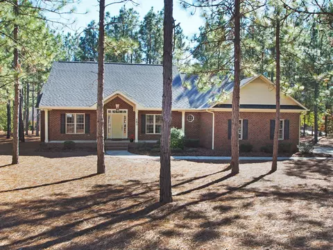 143 W Devonshire Ave, West End, NC 27376 photo 1