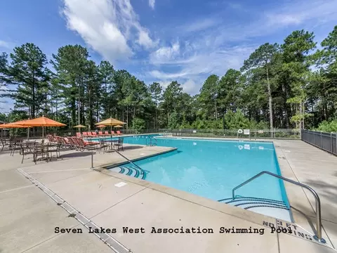 302 Longleaf Dr, West End, NC 27376 photo 6