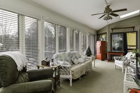 102 Firetree Ln, West End, NC 27376 photo 9
