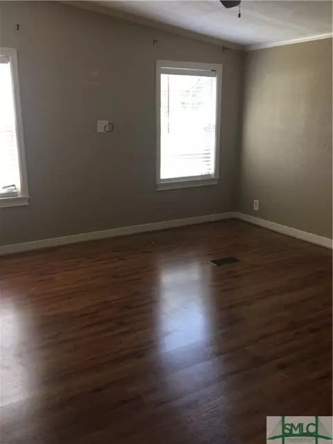 79 5th St, Midway, GA 31320 photo 9