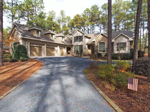 32 Greyabbey Dr, Pinehurst, NC 28374 photo 1