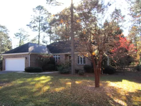 840 Monticello Dr, Pinehurst, NC 28374 photo 1