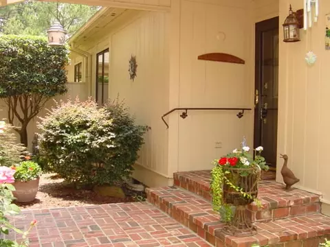35 Lake Point Dr, Pinehurst, NC 28374 photo 8
