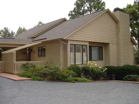 35 Lake Point Dr, Pinehurst, NC 28374 photo 7