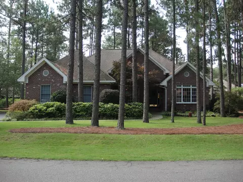 15 Lodge Pole, Pinehurst, NC 28374 photo 1