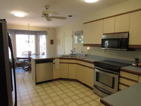 155 Lake Forest Dr, Pinehurst, NC 28374 photo 12